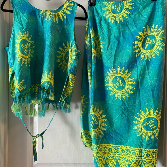 2pc set Swim Cover up - Picture 2 of 3
